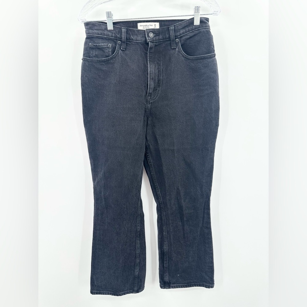 Abercrombie & Fitch The Kick Flare Ultra High-Rise Black Denim Jeans Size 8